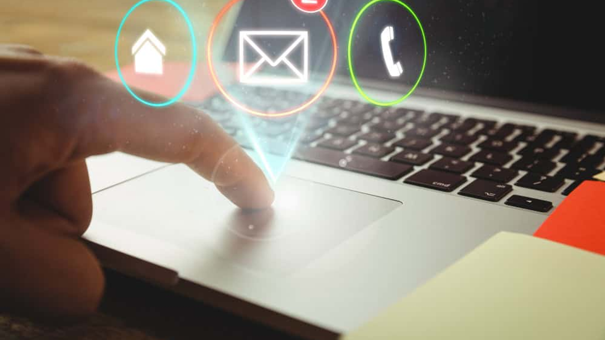 Exemplo de campanha de e-mail marketing mostrando automação e personalização.