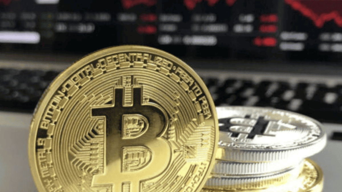 Imagem de capa do artigo: Bitcoin: ainda vale a pena investir em 2021?